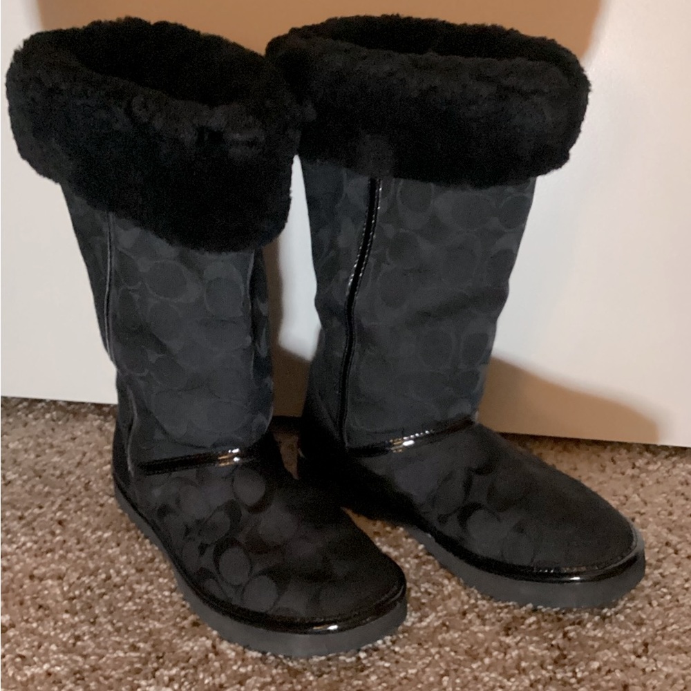 Coach boots